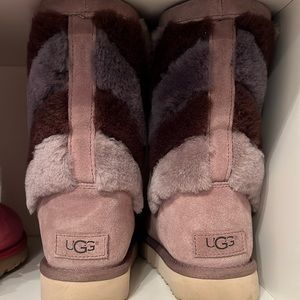 Ugg boots with multi fur mauve color